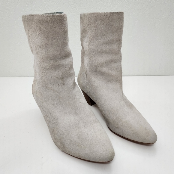 Something Navy Milo Boot Light Gray Suede Leather Stack Heel Size 6 - Picture 1 of 11